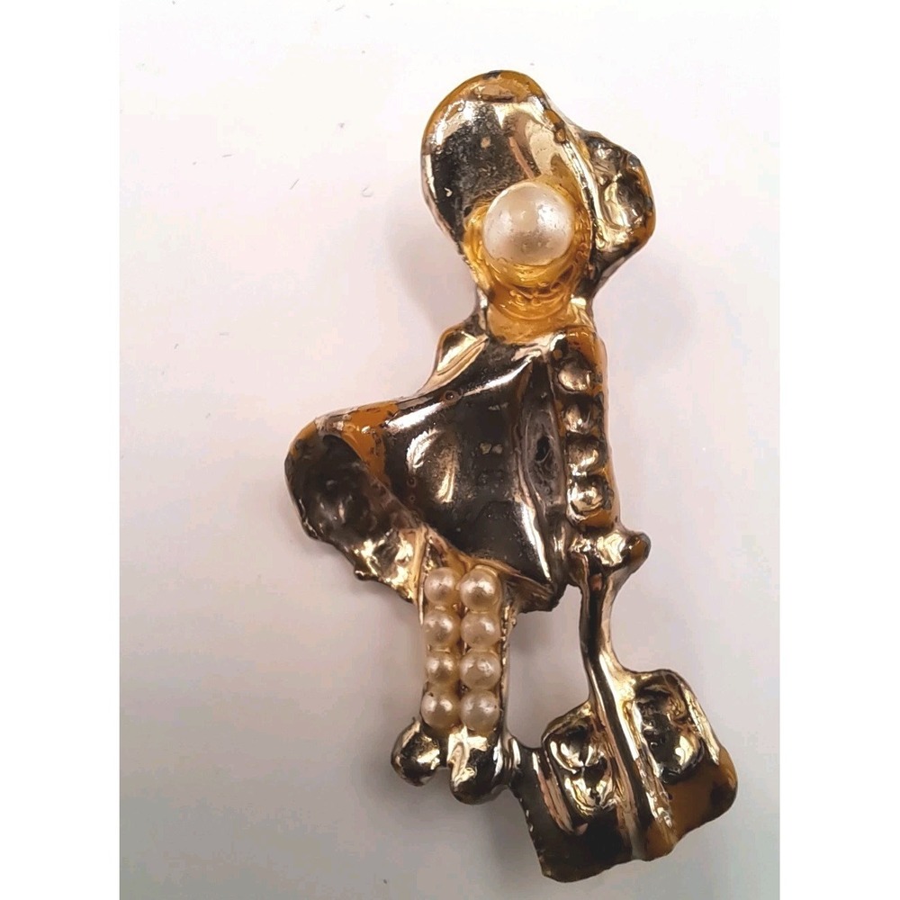 Vintage Little Girl in Bonnet w/Books Brooch Pin Faux Pearls Rhinestones Gold Tn